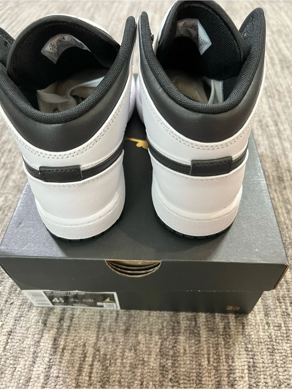Jordan 1 Mid 'White Black Various Sizes